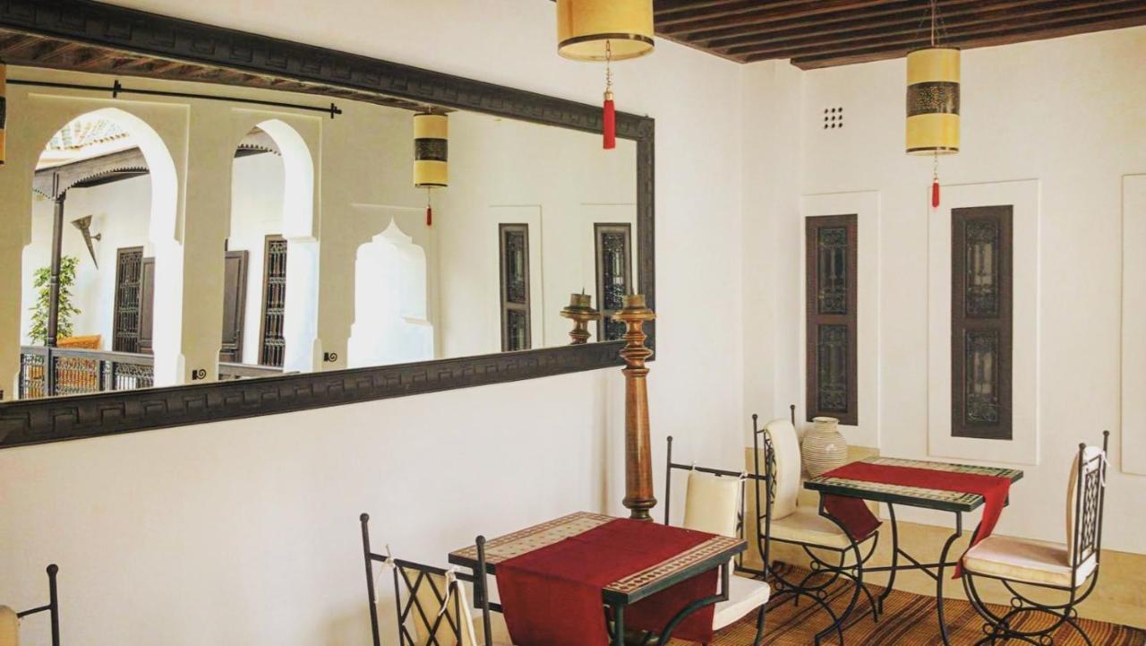 Riad Les 5 Soeurs Marrakesh Exterior photo
